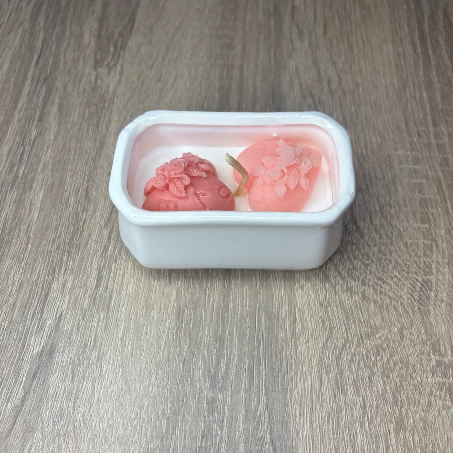 Kicsi Rózsaszín Szívecskék Porcelánkádban